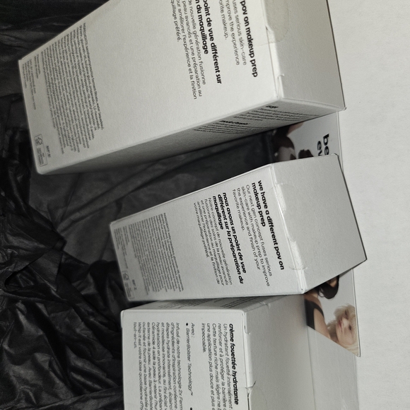 POV BEAUTY Skincare Bundle - Picture 2 of 3